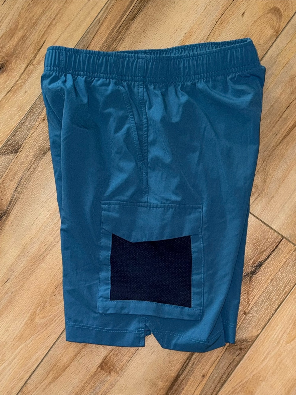 Kids Large Teal Cargo DriFit Shorts with Mesh Panels Old Navy - Picture 3 of 5